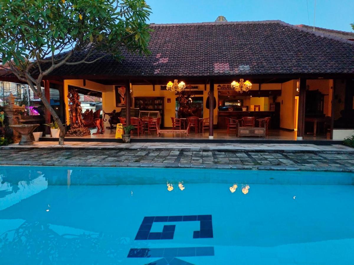 Grand Kumala Hotel Hotel Kumala Legian Kuta Bali Exterior photo